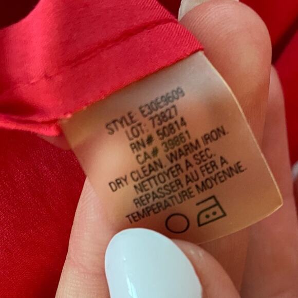 MISSING Elie Tahari Red Belted Shirt Dress - Picture 7 of 8